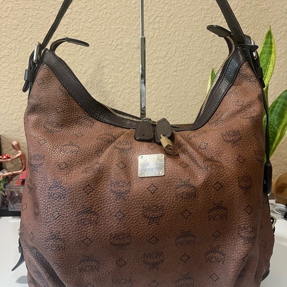MCM COCOA VISETOS HOBO - Picture 3 of 15